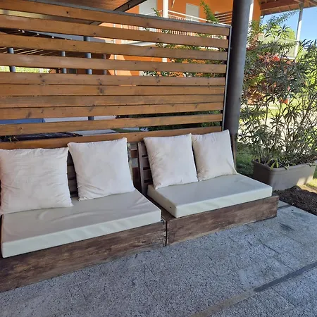 بيت للعطل A Casa Di Elena لسا