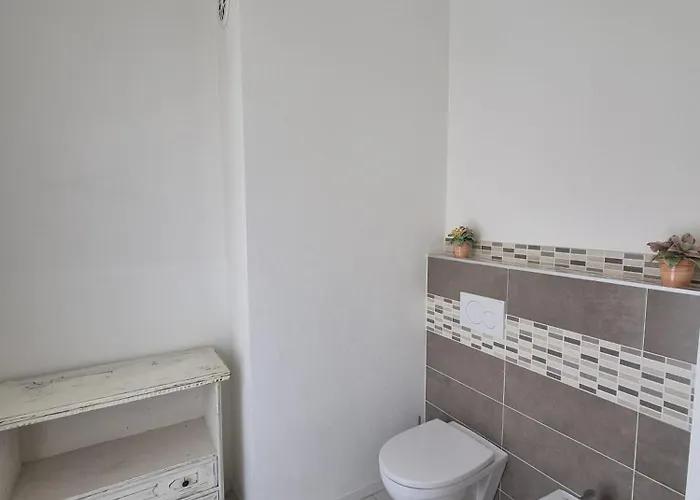 A Casa Di Elena Lesa